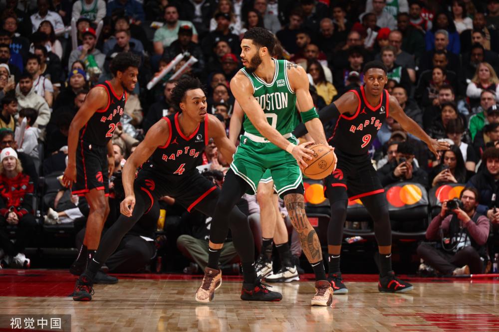 竞技体育中 竞技体育中