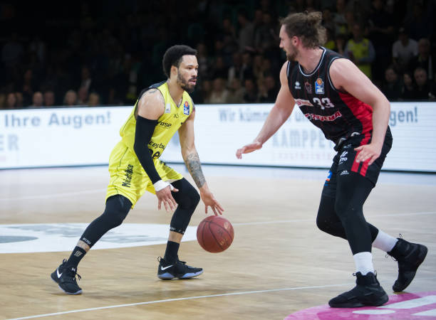 了球员的利 了球员的利